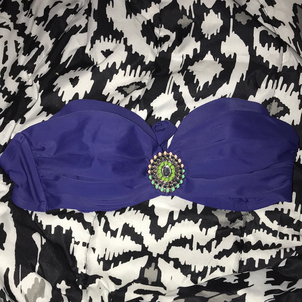 Swim suit top
